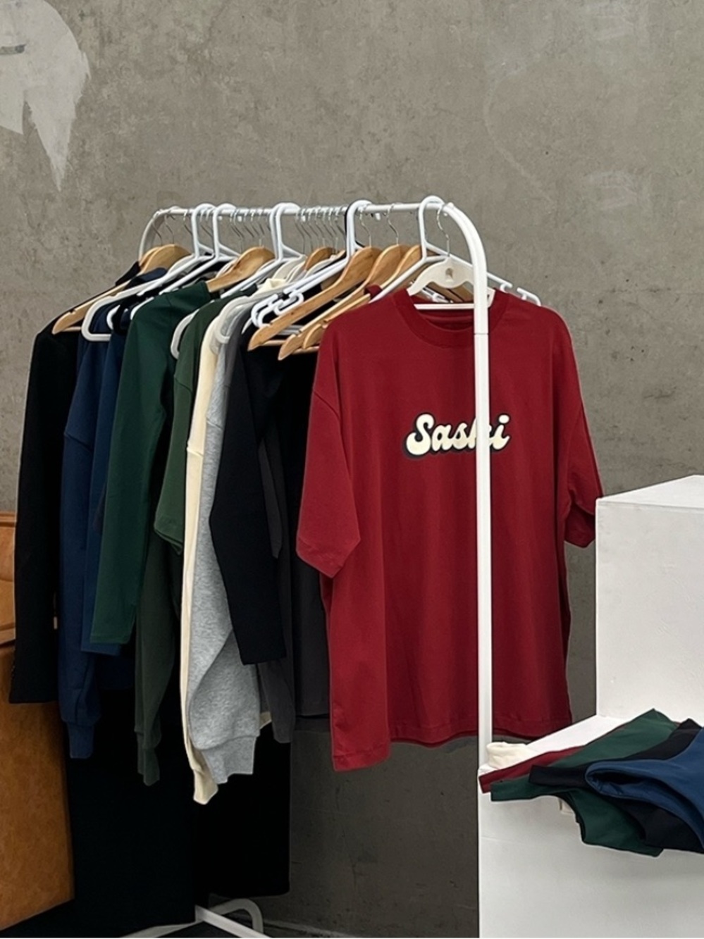 Saski Oversized T-Shirt | Merlot × 1
M